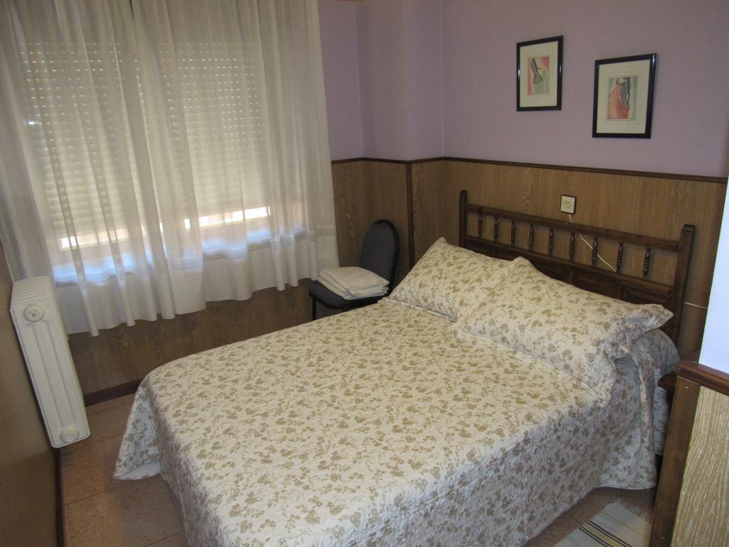 Hostal Restaurante El Abuelo Тробахо-дель-Камино Экстерьер фото